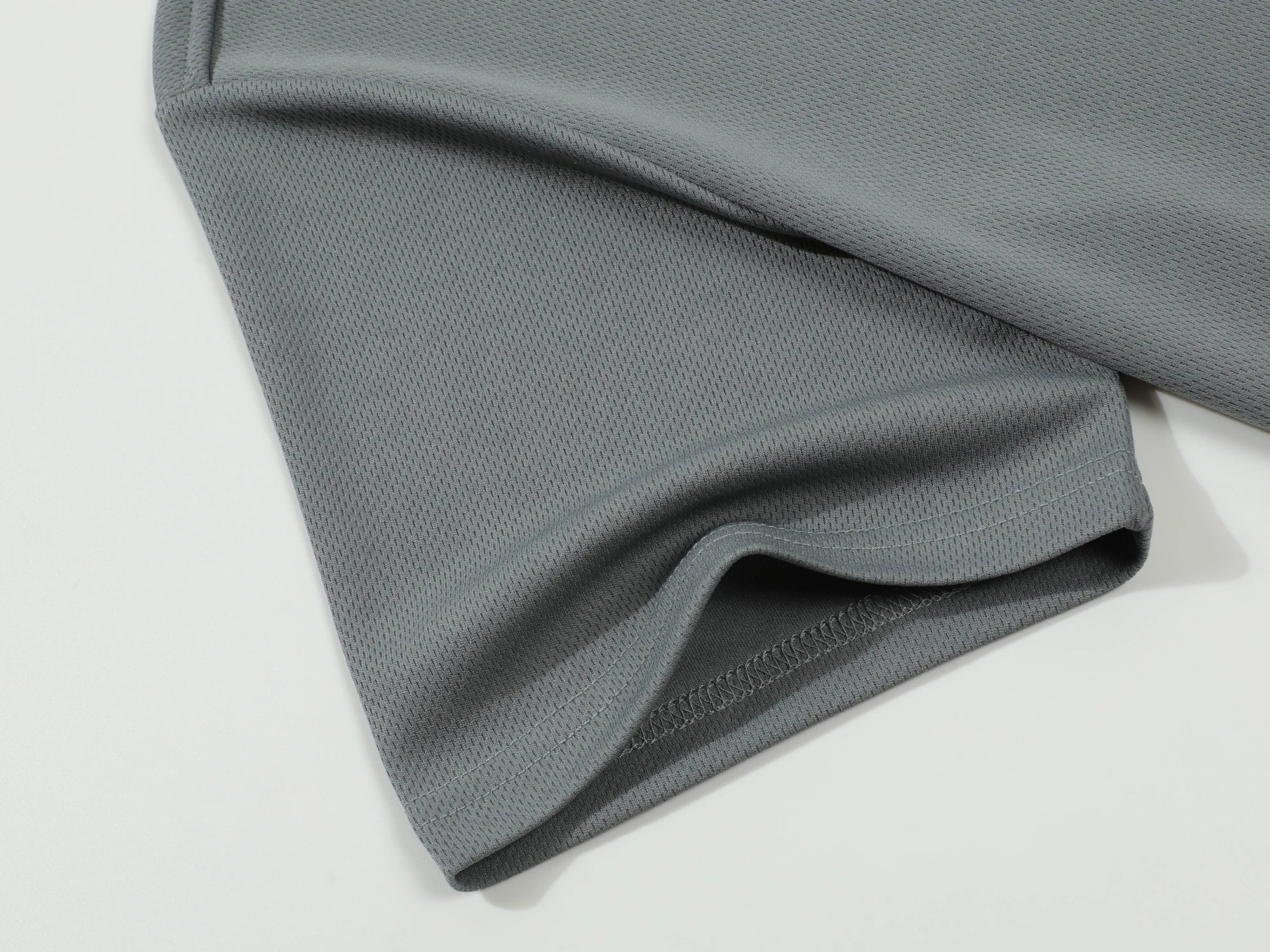 2025 Solid color polo shirt ultra-light men's quick-drying breathable sweat-wicking shirt suitable for fitness gym and running