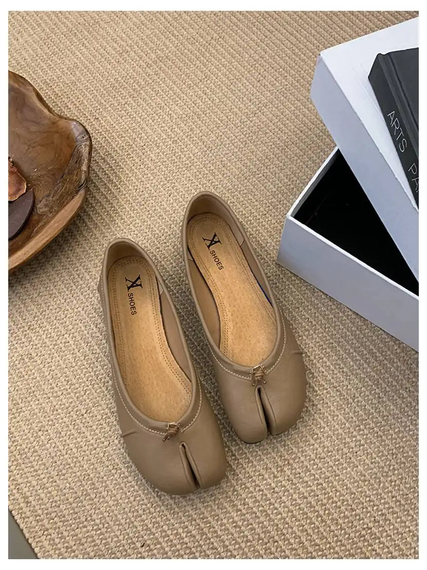 Spring Split Toe Women Ballet Flats Fashion Tabi Shoes Causal Slip On Loafer Ladies Pleated Leather Espadrilles Zapatillas Mujer
