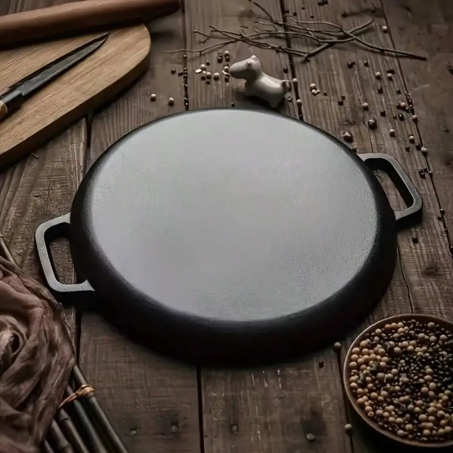 Multifunctional Cast Iron Skillet Non-Stick Design for Pizza Grilling Pancakes Compatible with All Stove Types
