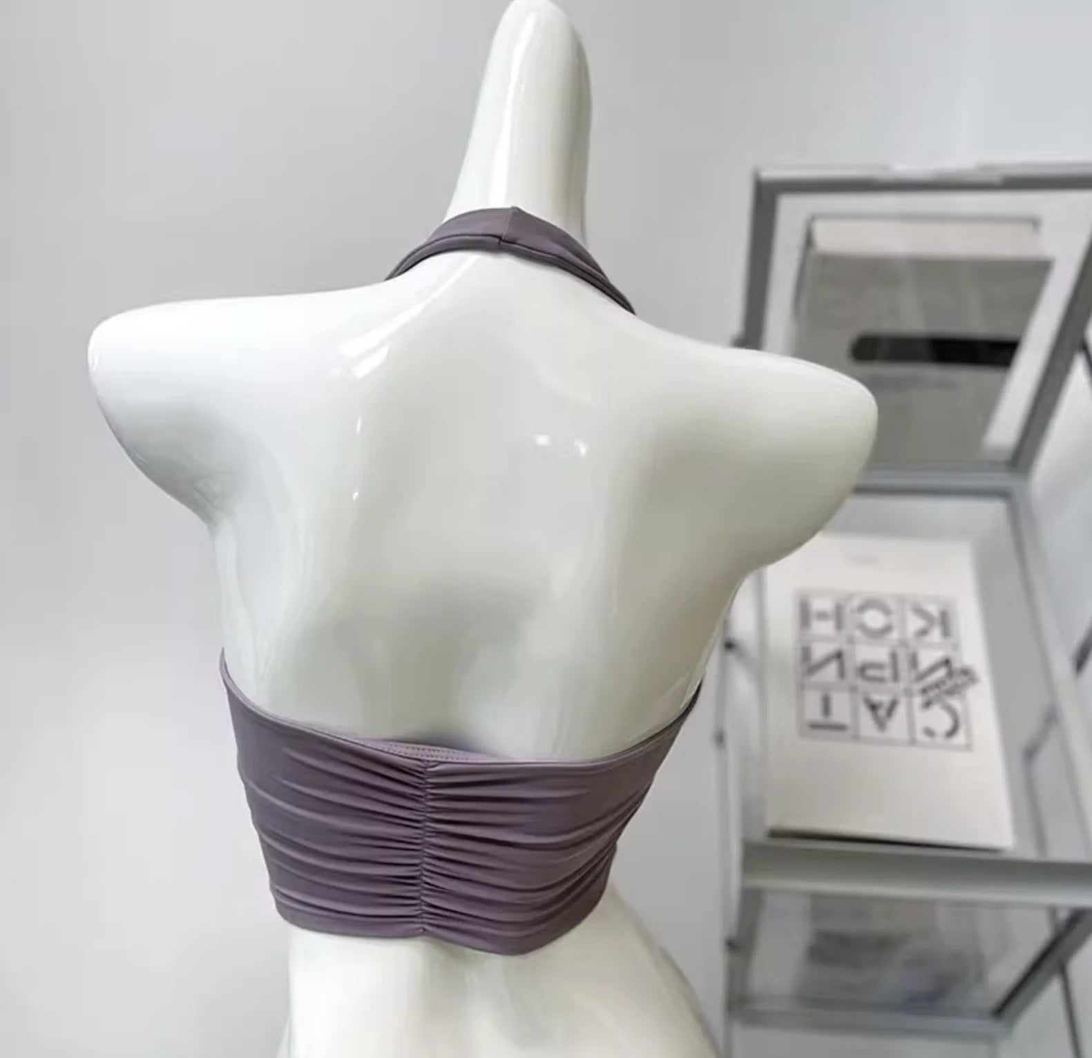 Summer New Sexy Hanging Neck with Chest Pads, Beautiful Back Sports Bra, Women's Light Luxury Fashion, Unique Pleated Sports Bra