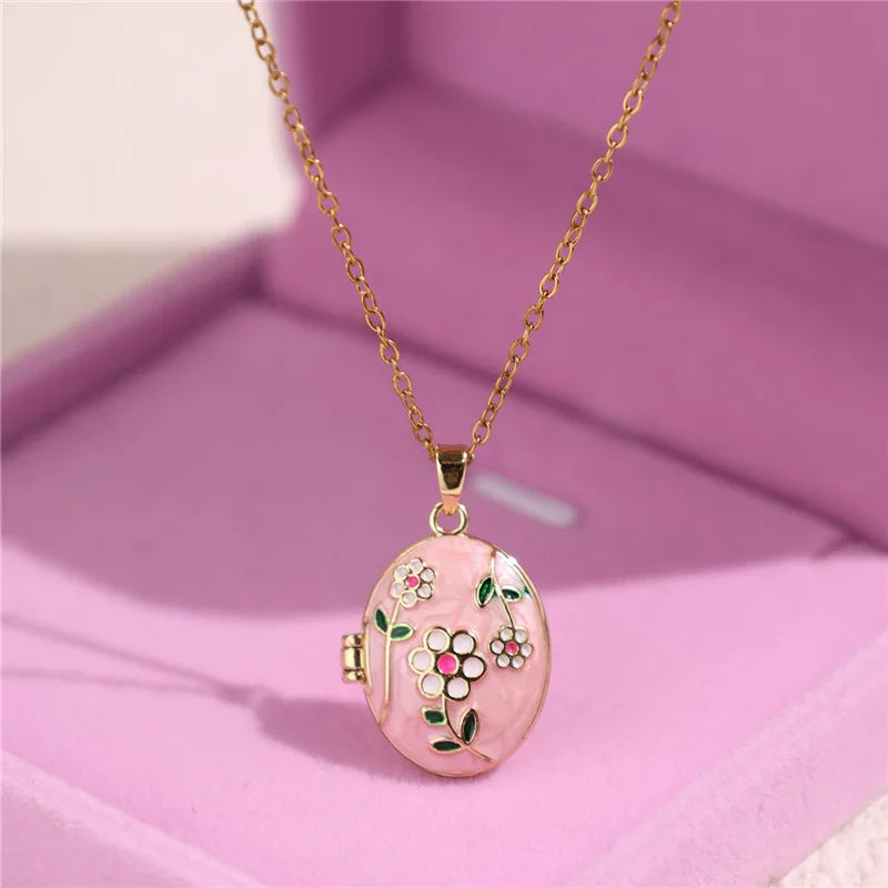 HangZhi Enamel Romantic Pink White Pearl Flower Oval Photo Frame Locket Necklace Vintage Keepsake Jewelry Gift for Women