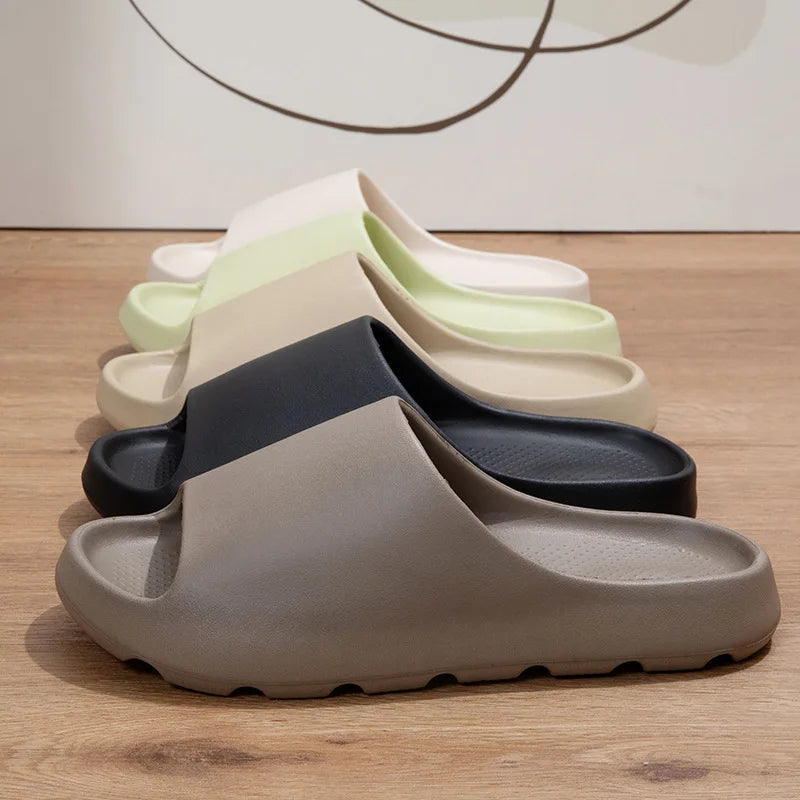 2025 New Arrival Men's Trendy Outdoor Slippers with EVA Tread Feel Anti Slip and Wear-resistant Slippers Indoor Home