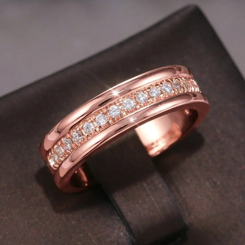 Huitan 2020 NEW Fashion Wedding Ring For Women Micro Paved Cubiz Zircon Finger Rings Female Engagement Jewelry Accessories