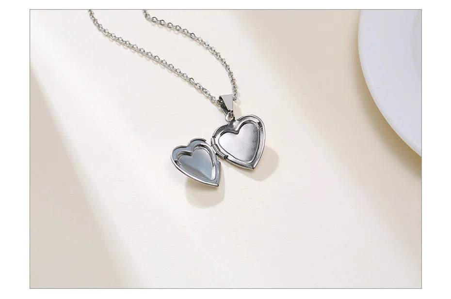Vnox Customize Picture Name Women Necklaces Heart Locket Pendant Family Image Personalized Anniversary Gift