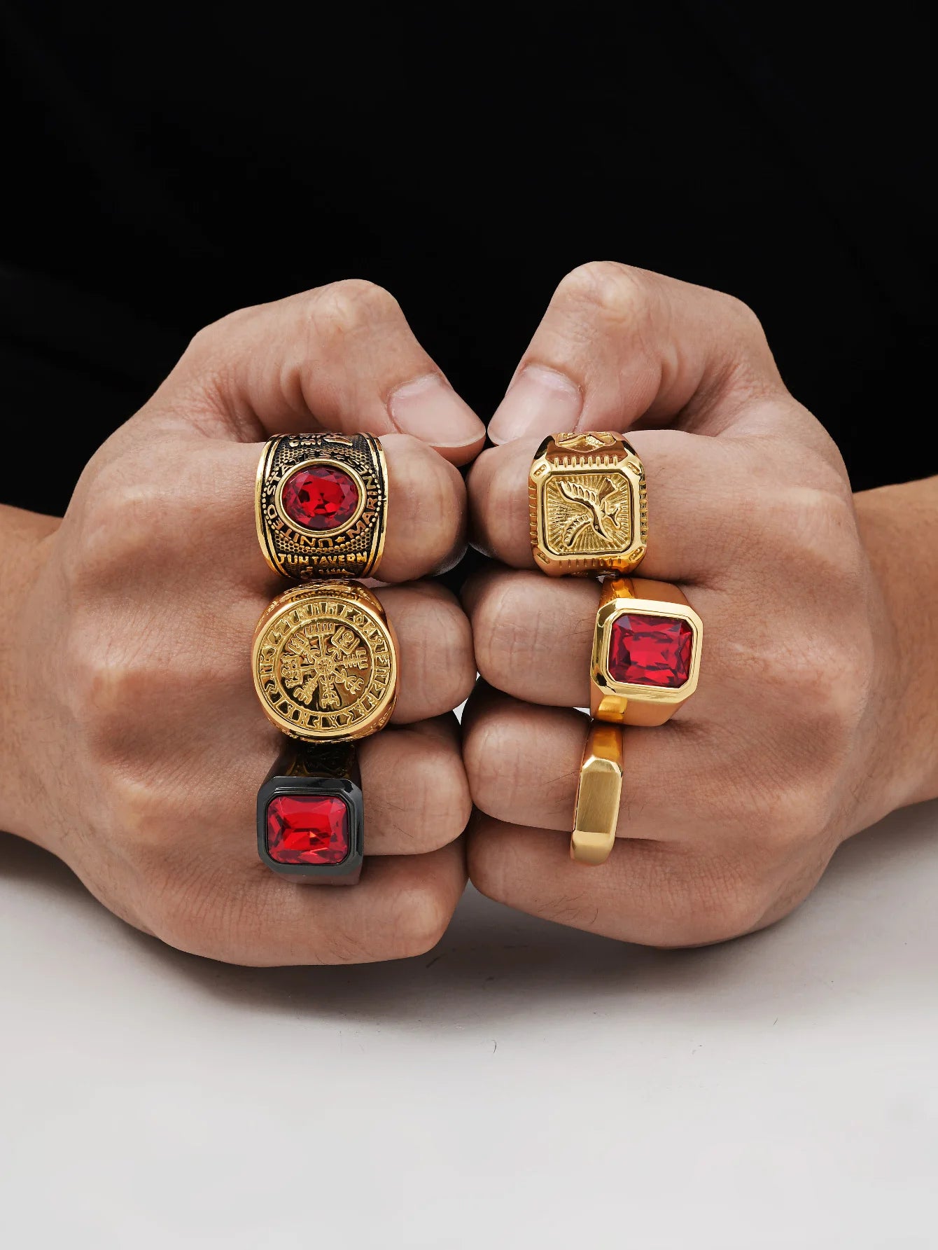 Vintage Punk Natural Red Stone Ring for Men, Gold Plated Stainless Steel Chunky Signet Ring, High Quality Fashion Jewelry Gift