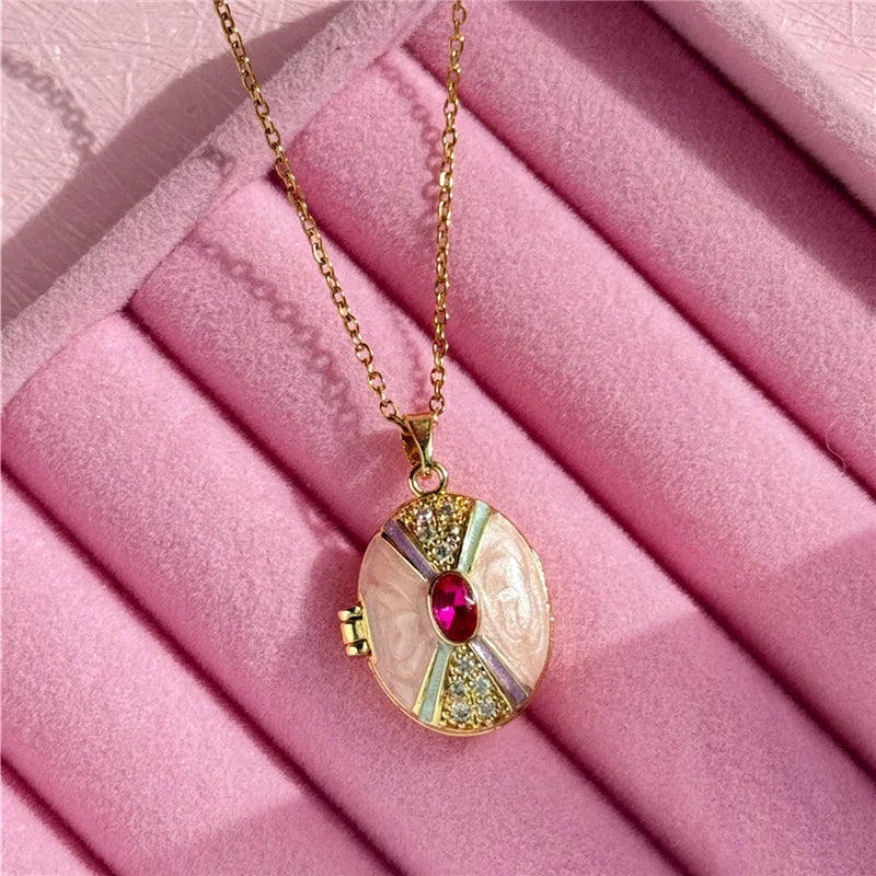 HangZhi Enamel Romantic Pink White Pearl Flower Oval Photo Frame Locket Necklace Vintage Keepsake Jewelry Gift for Women