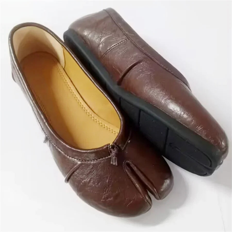 Size 35-43 Split Toe Women Ballet Flats Tabi Shoes Casual Slip-on Loafers Ladies Pleated  Leather Espadrilles Zapatillas Mujer