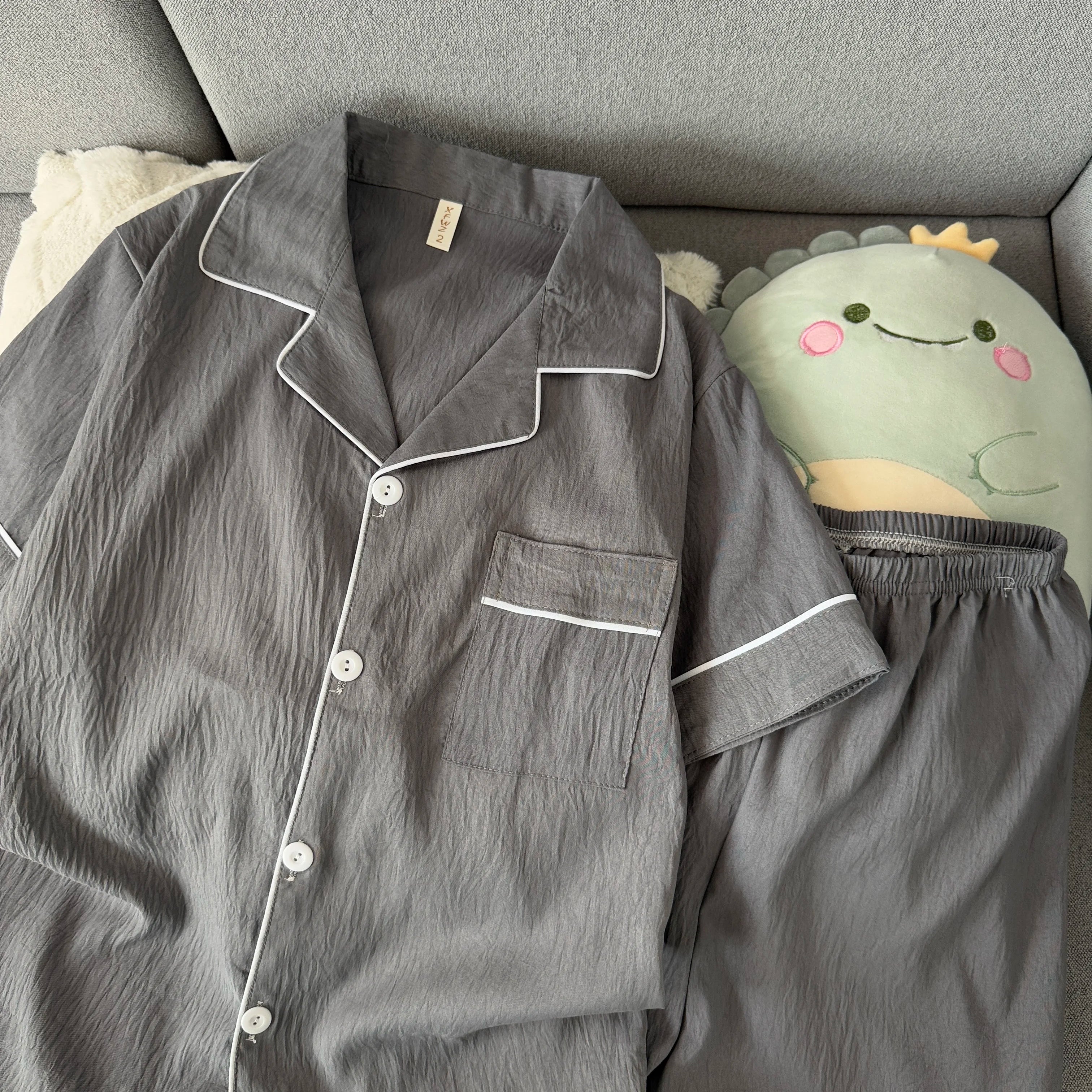 Youth Men's Slim Fit New Pajama Set Solid Color Short Sleeve Lapel Top and Elastic Shorts Pajamas Summer Loungewear Sleepwear