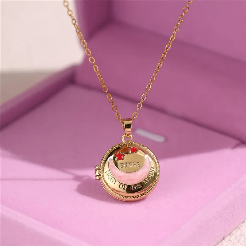 HangZhi Enamel Romantic Pink White Pearl Flower Oval Photo Frame Locket Necklace Vintage Keepsake Jewelry Gift for Women