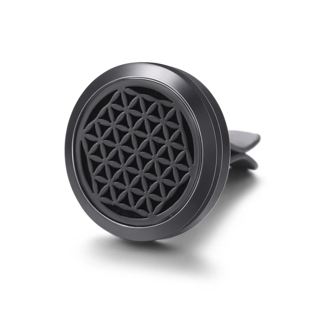 New Car Air Freshener Diffuser Clip Black Hollow Pattern Aromatherapy Lockets Essential Oil Perfume Pendant Car Ornaments Gift