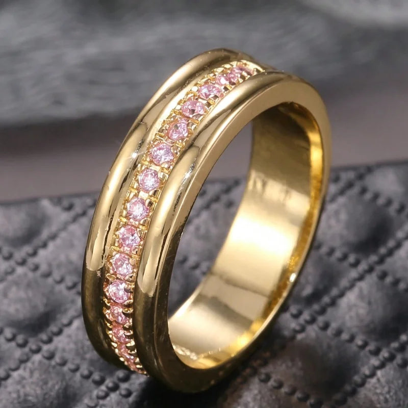 Huitan 2020 NEW Fashion Wedding Ring For Women Micro Paved Cubiz Zircon Finger Rings Female Engagement Jewelry Accessories