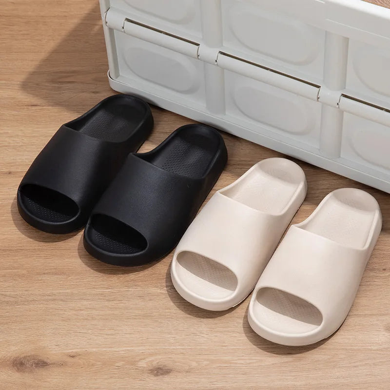 2025 New Arrival Men's Trendy Outdoor Slippers with EVA Tread Feel Anti Slip and Wear-resistant Slippers Indoor Home