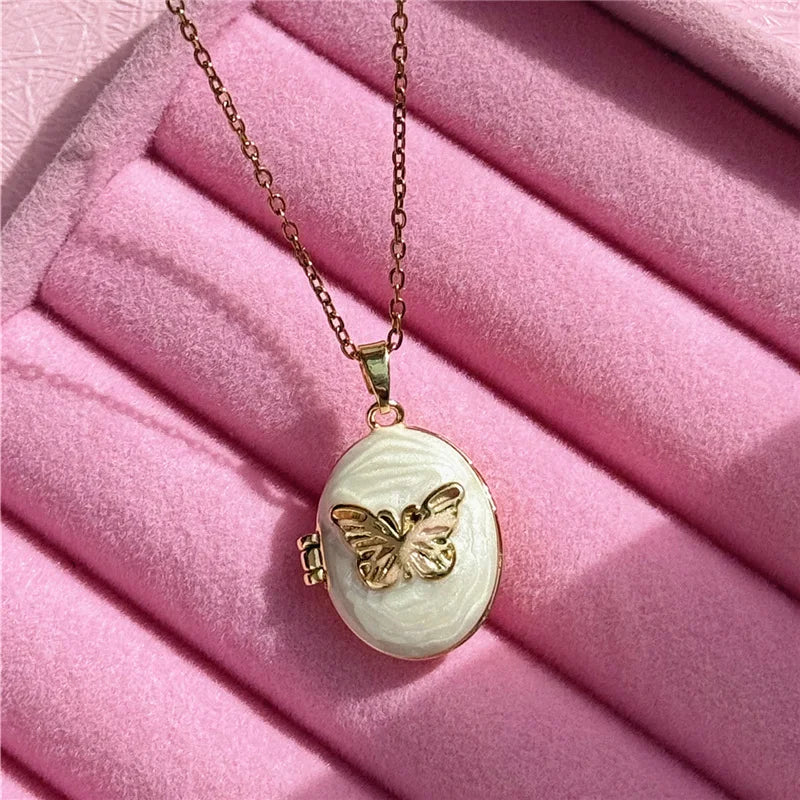 HangZhi Enamel Romantic Pink White Pearl Flower Oval Photo Frame Locket Necklace Vintage Keepsake Jewelry Gift for Women
