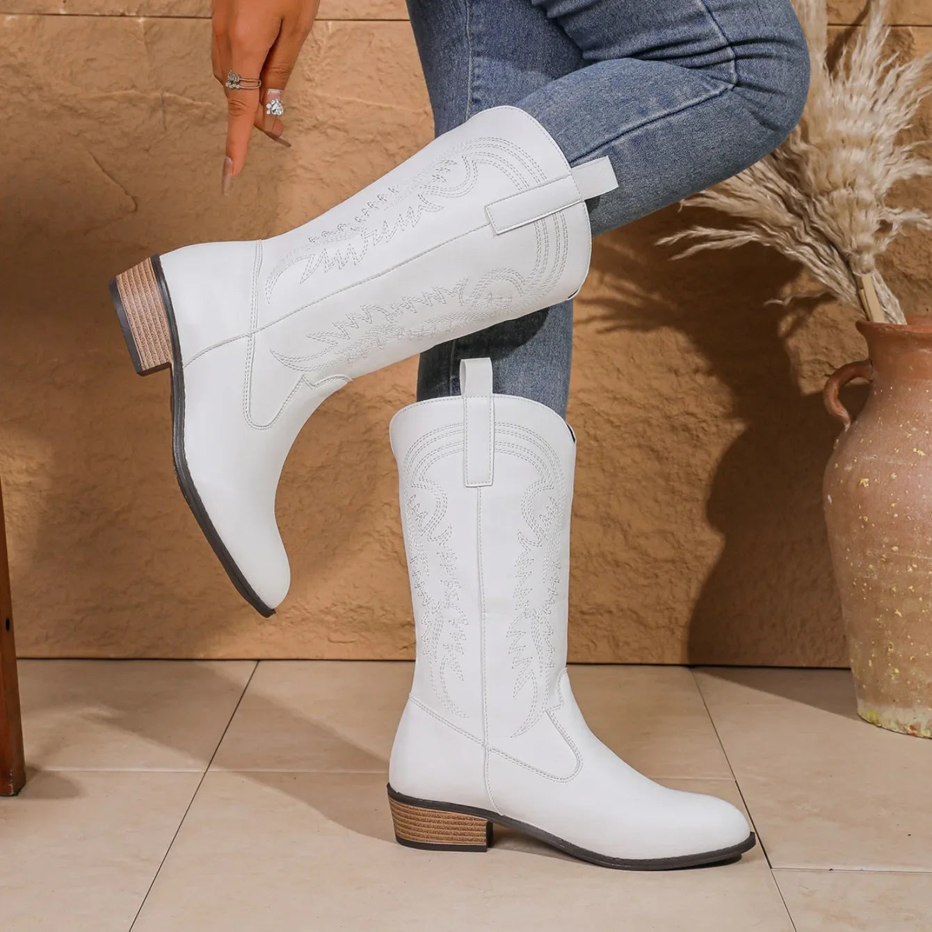 Women Mid-calf Boots Comfortable Outdoor Designer Shoes Pointed Western Cowboy Boots Women Retro Fashion Plus Size Women Shoes