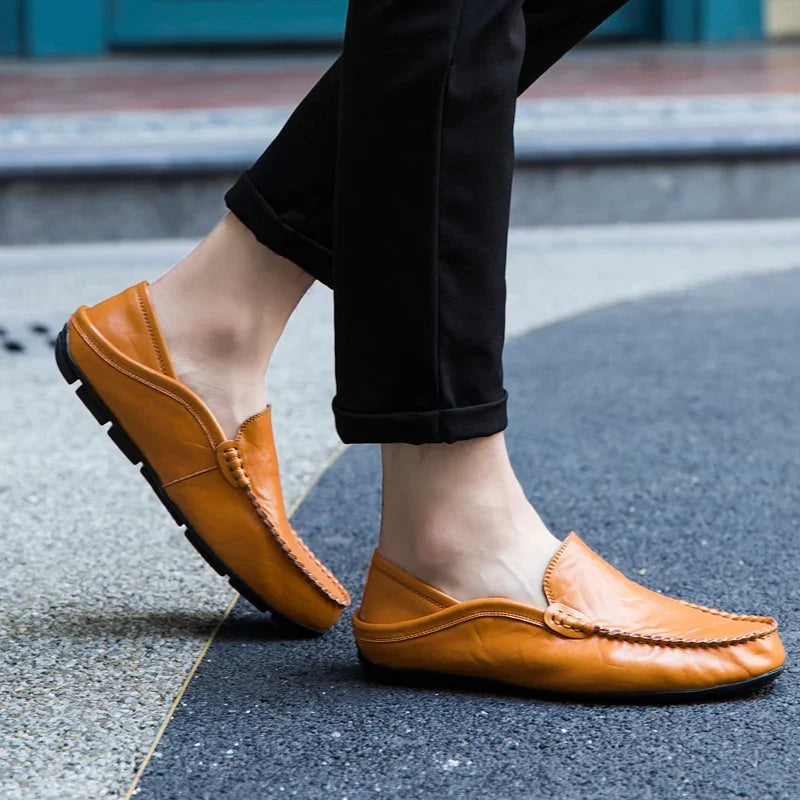 Men Shoes Casual Genuine Leather Mens Loafers Moccasins Designer Slip on Boat Shoes High Quality Chaussure Homme Plus Size 37-47