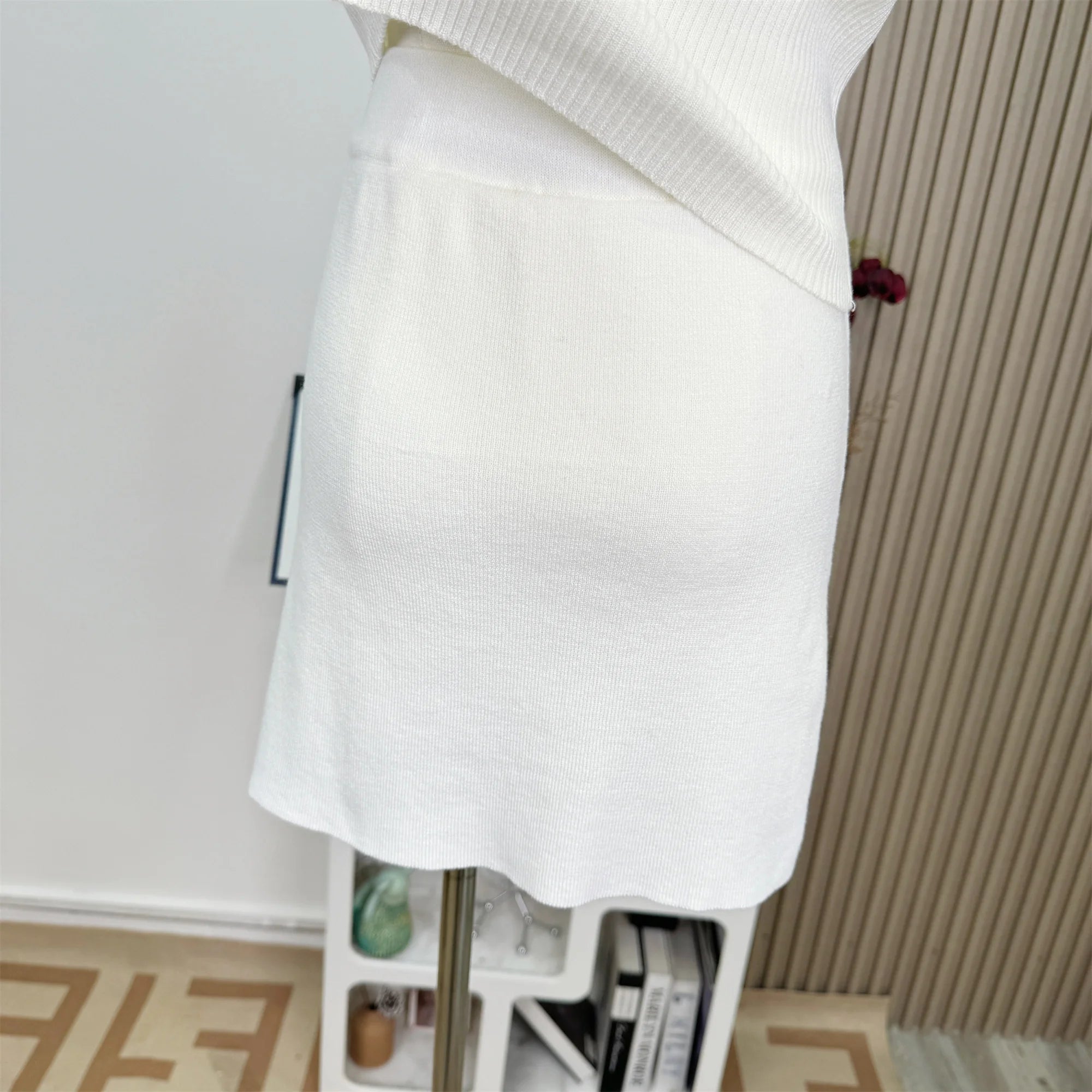 French Small Fragrance Knitted Two Piece Set For Womem Summer New High-end Wool Crop Top And Pleated Short Skirt Sets F689
