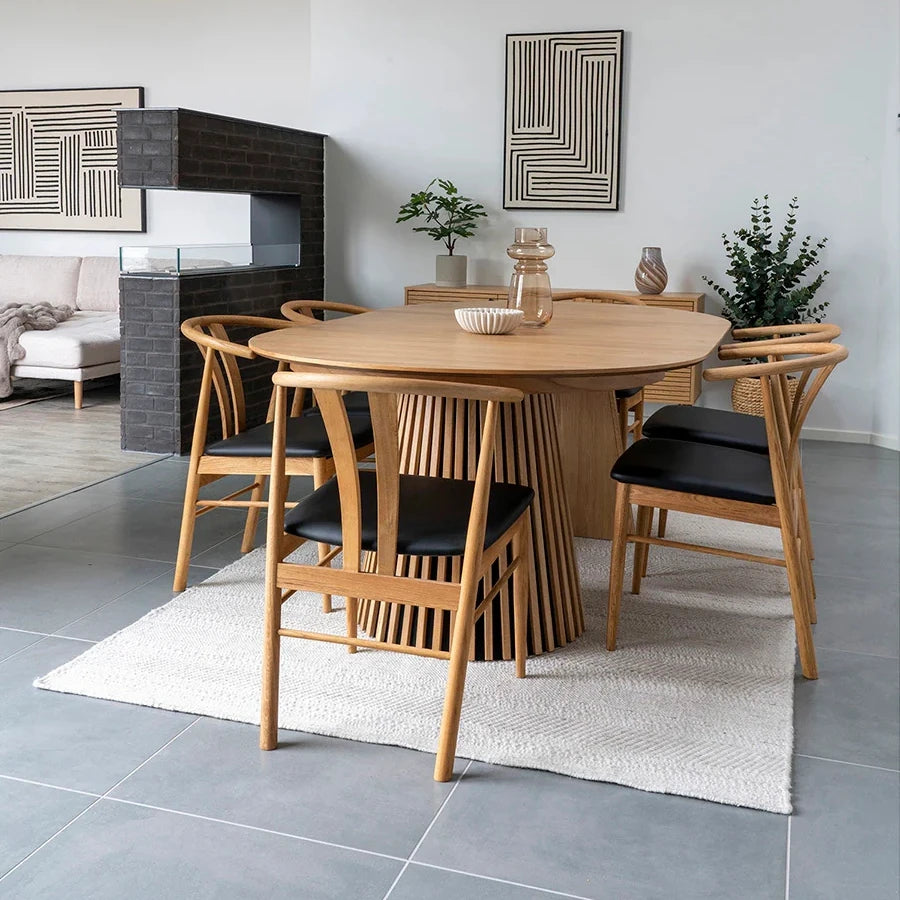 Hot Selling Dining Room Furniture Round Wood Tables Oval Extendable Dining Table