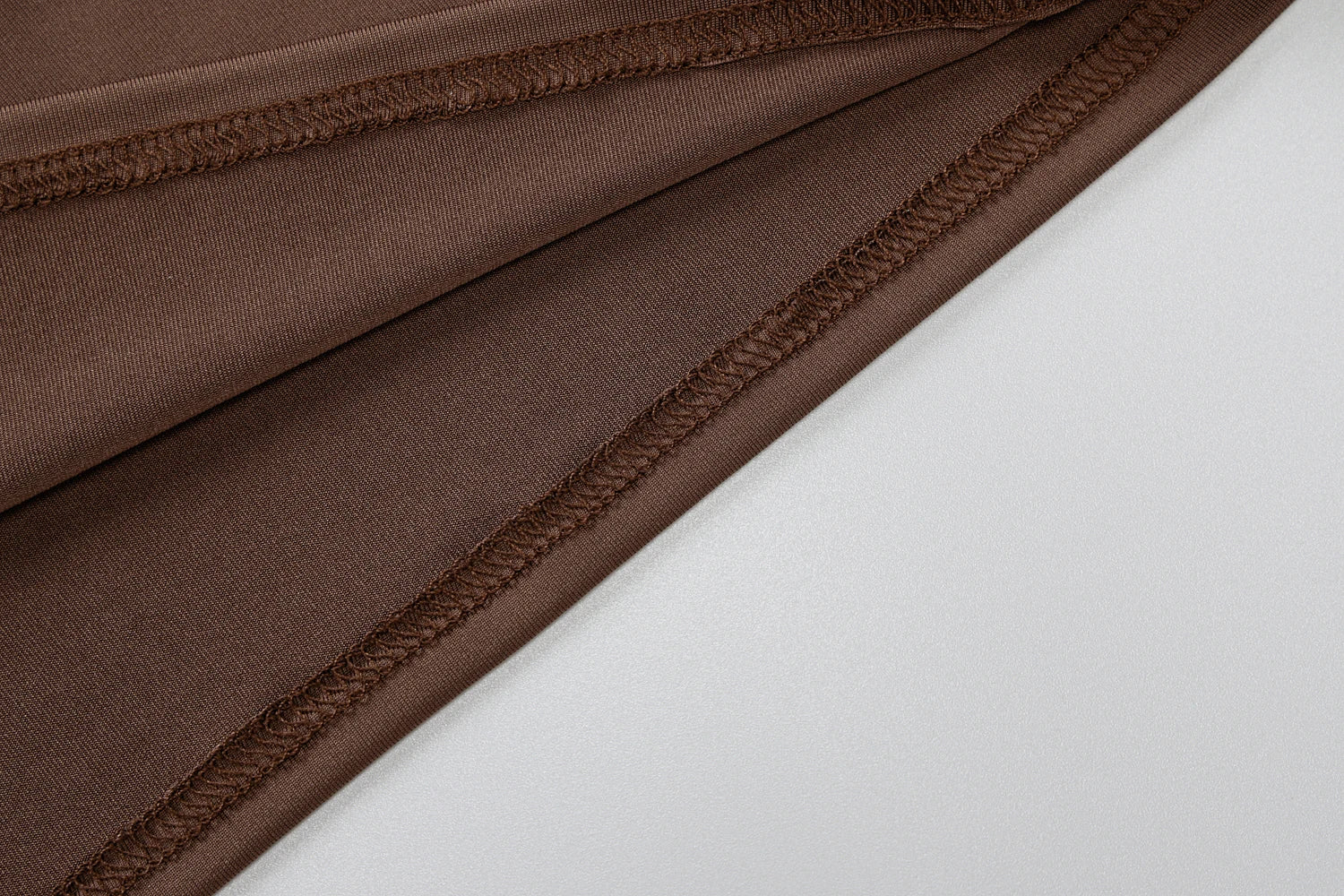 Hugcitar Women Elegant 2 Pcs Sets Strapless Sexy Tube Crop Tank Top Maxi Skirt 2025 Summer Women Casual Clothes Party Festival