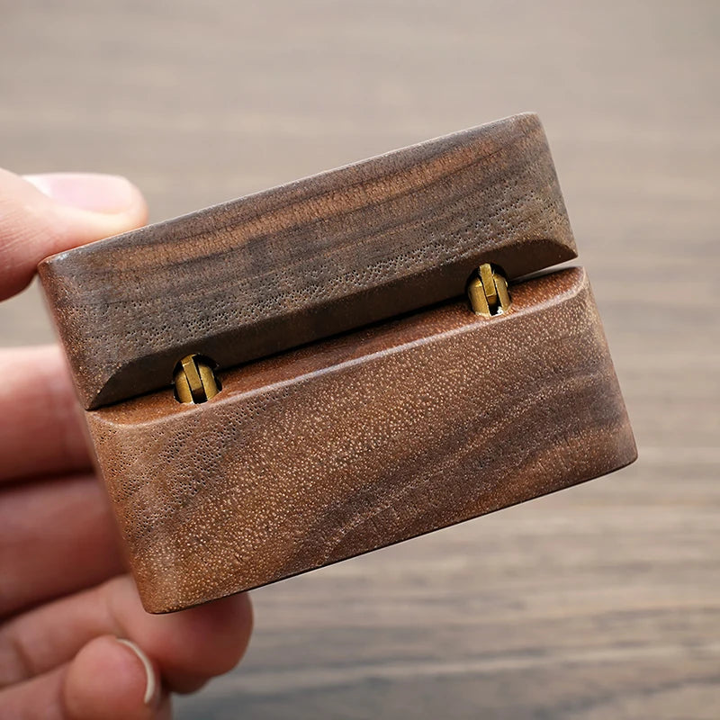 Vintage Wooden Ring Box Jewelry Organizer Square Wood Grain Wedding Rings Holder Earrings Jewelry Display Packaging Gift Boxes