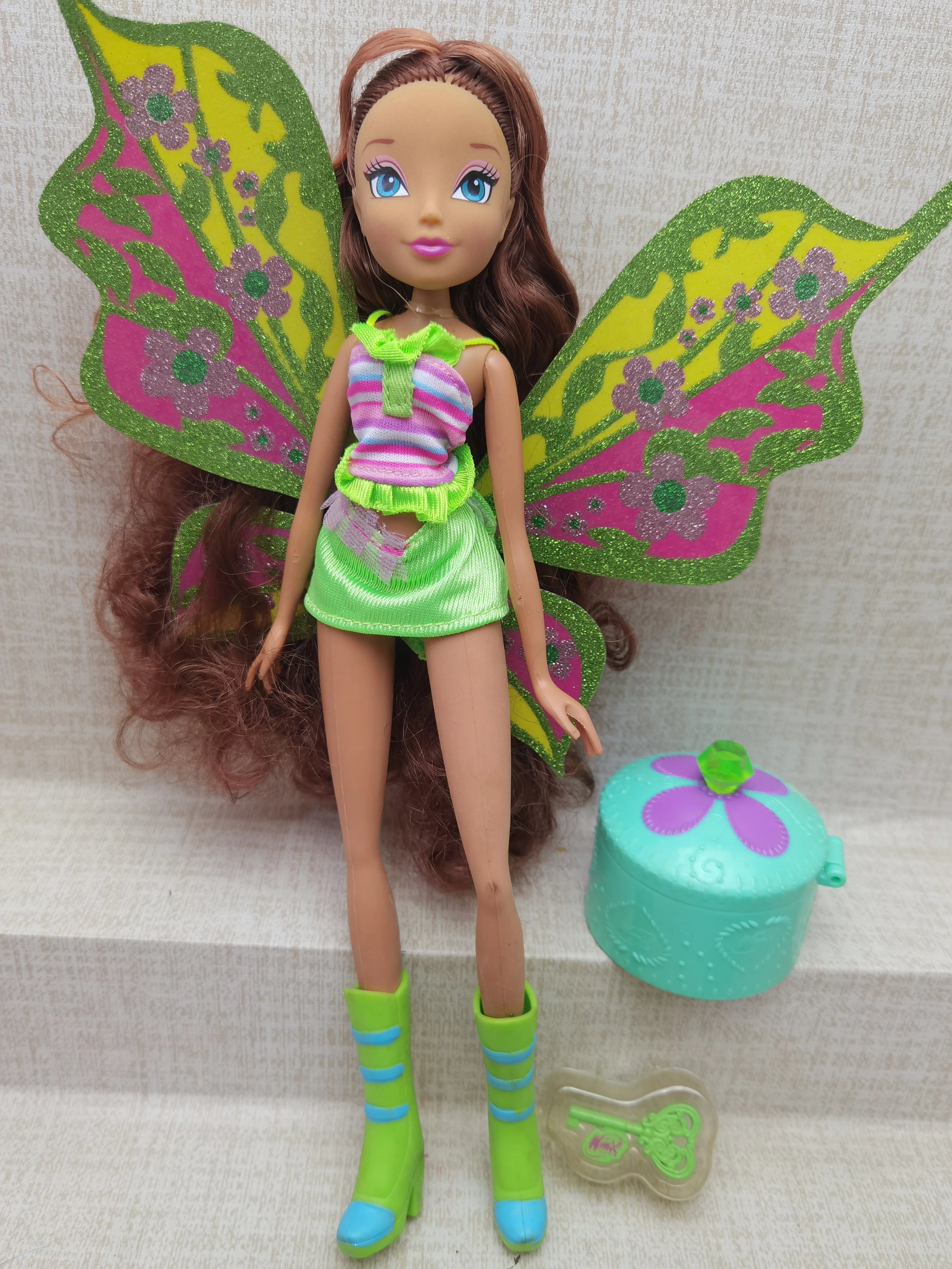 original Lovely blue hair girl colorful girl Action Figures dolls with win Accessorie body with Head Toys Accessories Kids Toys