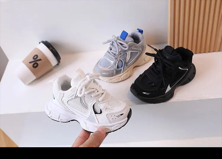 Kids Casual Sports Shoes with Thick Soles Boys Girls Fashion Versatile Sneakers 2024 New Children Mesh Breathable Running Shoes