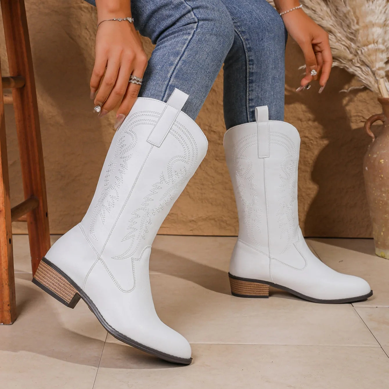 Women Mid-calf Boots Comfortable Outdoor Designer Shoes Pointed Western Cowboy Boots Women Retro Fashion Plus Size Women Shoes