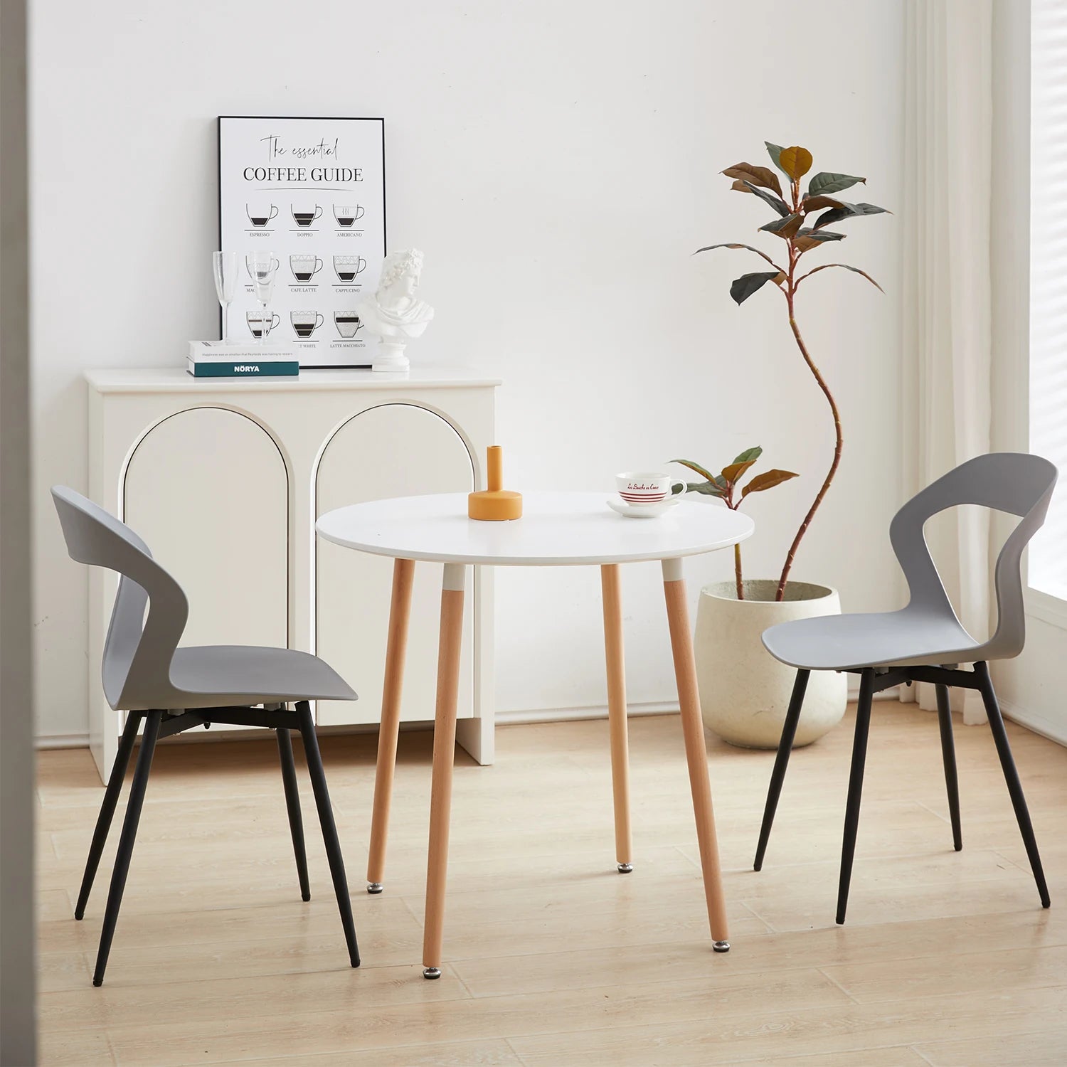 Set of 4 / 6 Scandinavia Dining Chairs for Dining Room Furniture Chair Nordic Designer Creative Household Backrest Chair
