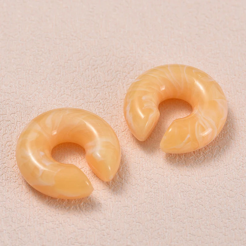 1 Pair Simple Smooth Circle Round Ear Clip On Earrings For Women C Shape Resin Without Piercing Fake Cartilage Ear Cuff Jewelry