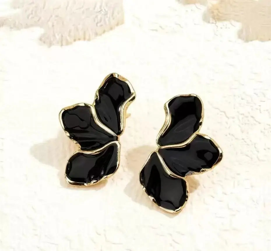 2PC Women's Fashion Forest Maple Leaf Drip Oil Flower Earrings, Sweet and Elegant, Lightweight and Luxurious Colorful Petal Earr
