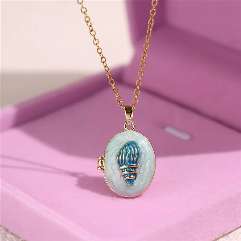 HangZhi Enamel Romantic Pink White Pearl Flower Oval Photo Frame Locket Necklace Vintage Keepsake Jewelry Gift for Women