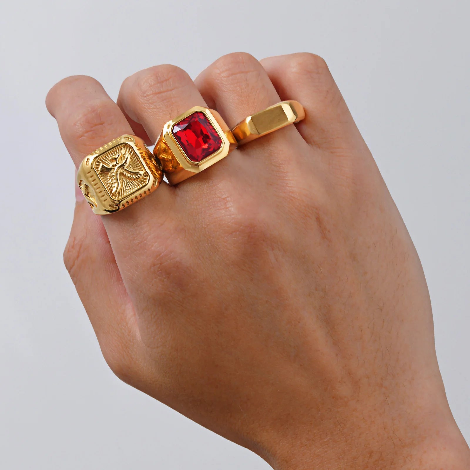 Vintage Punk Natural Red Stone Ring for Men, Gold Plated Stainless Steel Chunky Signet Ring, High Quality Fashion Jewelry Gift