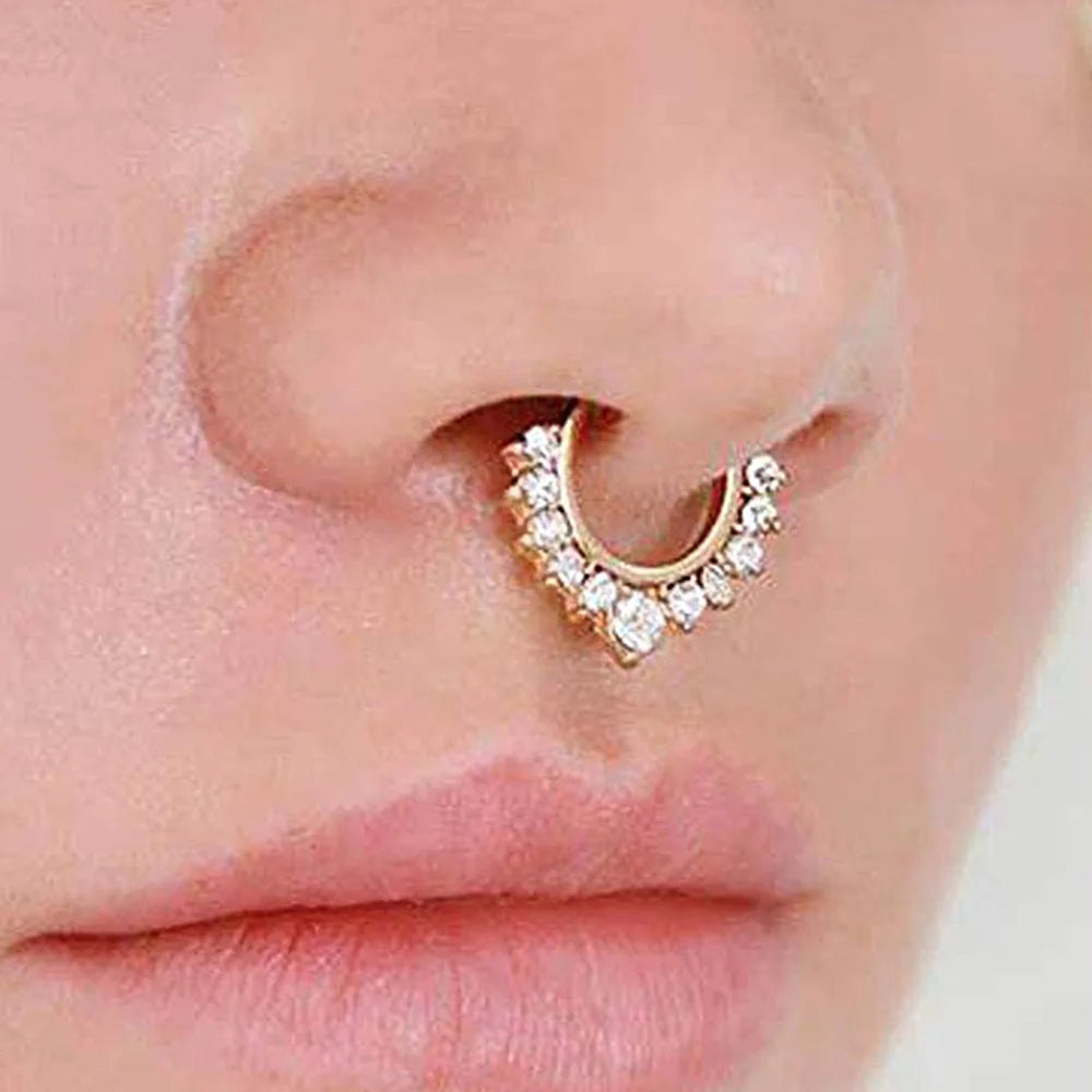 1pc New Fake Piercing Jewelry Clip On Nose Septum Ring for Women Fake Nose Rings Hoop Crysta Faux Non Pierced Nose Ring Earrings