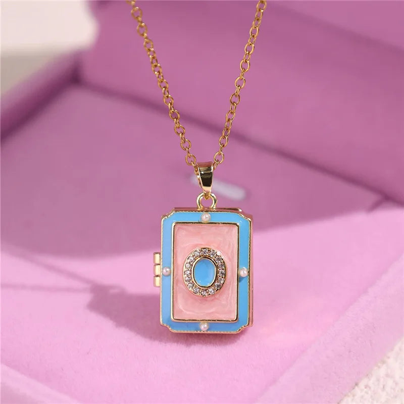 HangZhi Enamel Romantic Pink White Pearl Flower Oval Photo Frame Locket Necklace Vintage Keepsake Jewelry Gift for Women