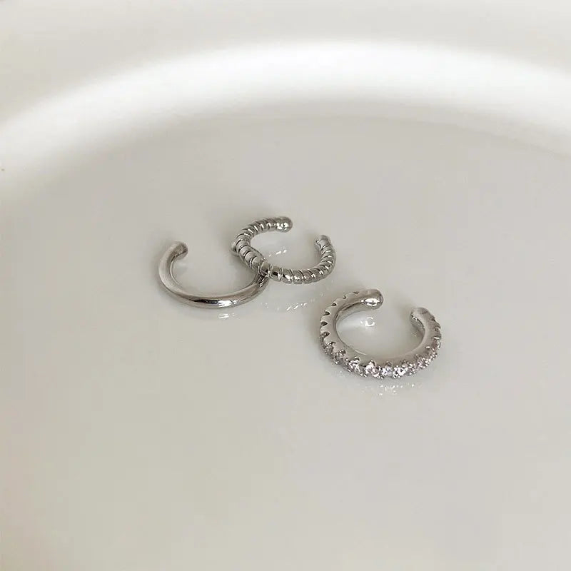 3Pcs/Set Clips Earring for Women Unisex Minimalist Fashion Cartilage Hoop Earrings Sets Ear Cuff Piercing Clip on Earring