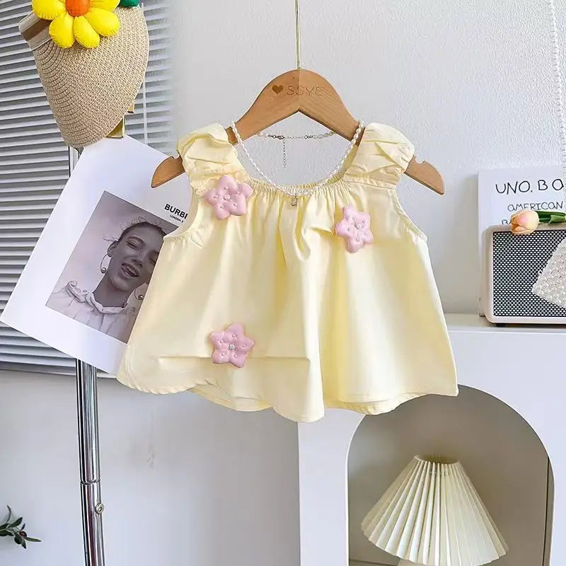 Girls' 3D Floral Outfit Set - Sleeveless Top + Shorts 2PC Summer Clothes, Dimensional Flower Bud Design for Toddlers