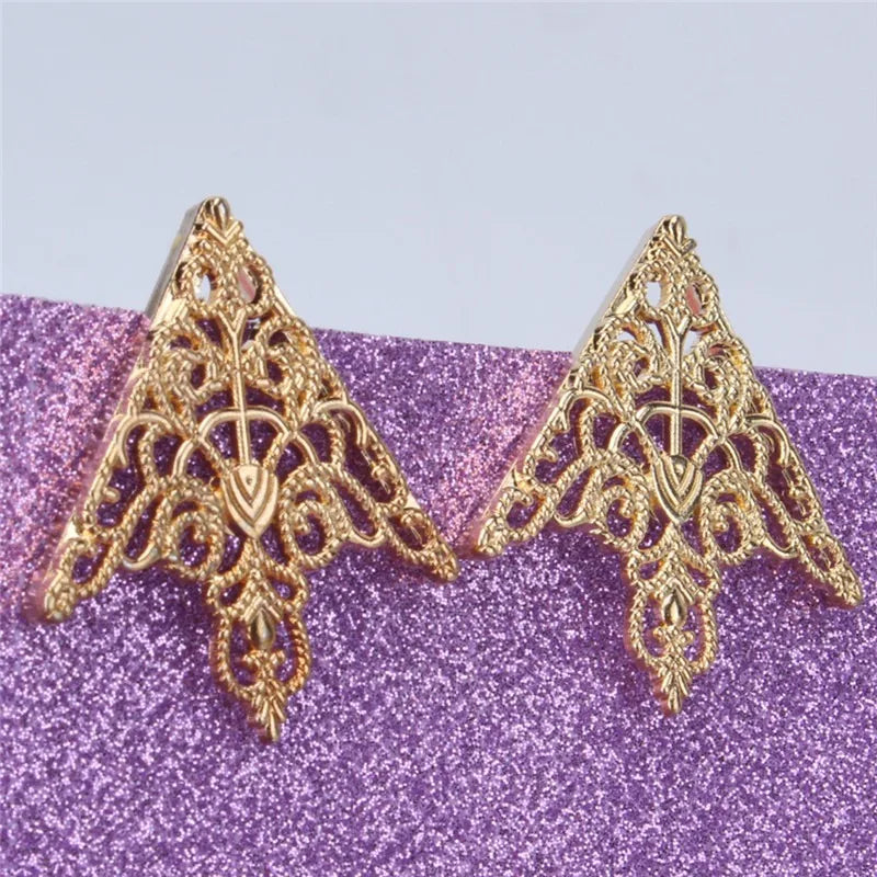 Fashion Women Brooch Accessories Tide Exquisite Pin Brooches For Ladies Blouse Brooch Collar Decorated Golden Shirt