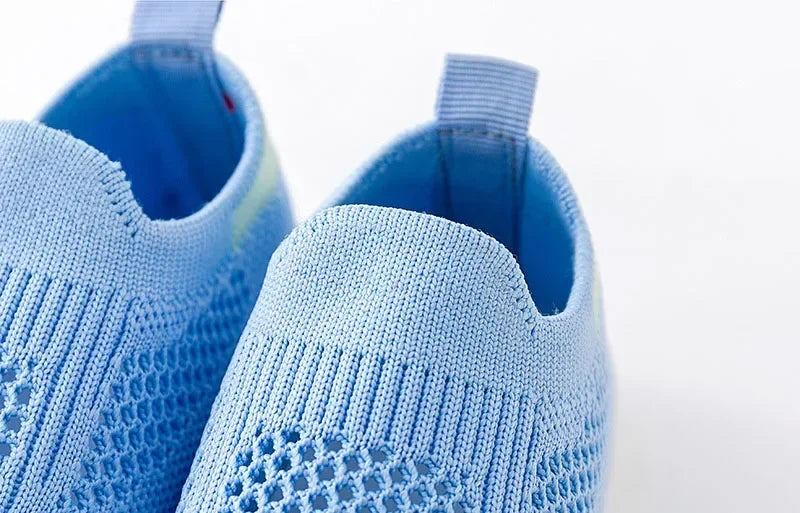 Breathable Knit Mesh Walking Shoes for Kids Spring Summer Soft Sole Anti-Collision Unisex Pastel Casual Sneakers Toddlers 1-3Y