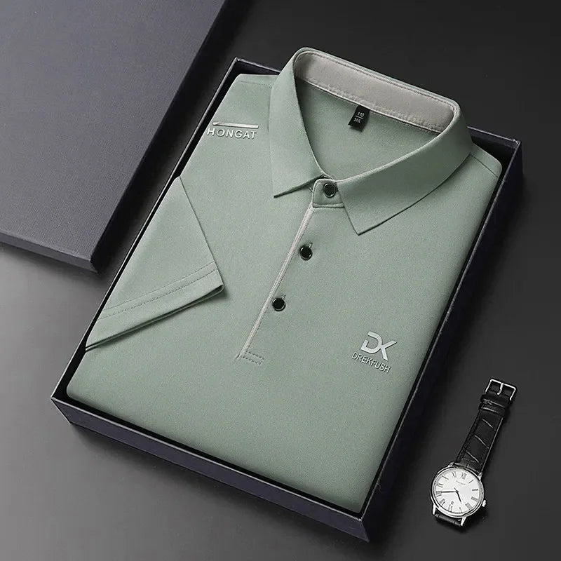 New Men's Business Casual Short Sleeved Shirt with Badge Solid Color Polo Shirt Fashionable Breathable Comfortable Versatile Top