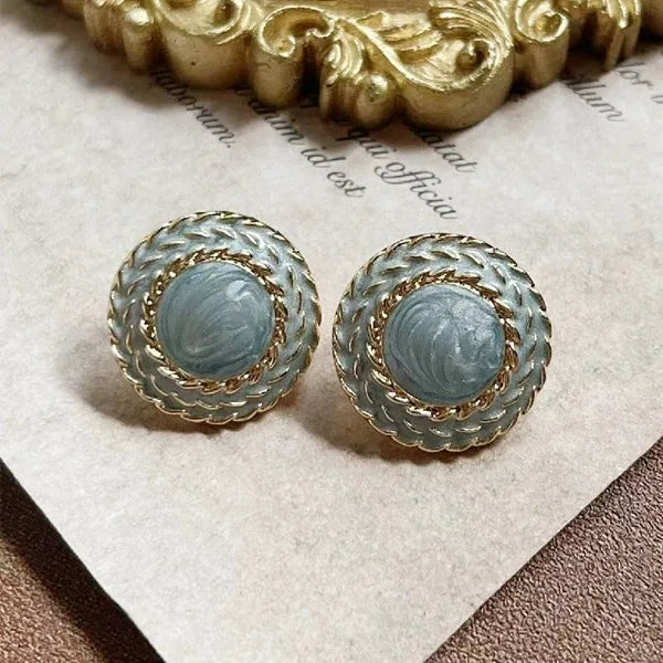 Vintage Medieval Luxury Rhinestone-set Oval Clip on Earrings Non Pierced for Women Retro White Geometric Pearl Ears Clip Jewelry