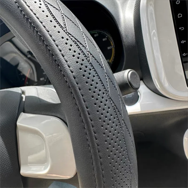 Napa Leather Perforated Patchwork Car Steering Wheel Cover, Non-slip, Breathable, Fits 14.5–15 Inch Steering Wheel Cover