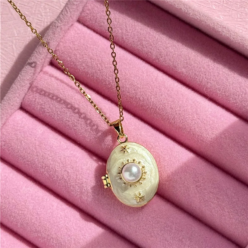 HangZhi Enamel Romantic Pink White Pearl Flower Oval Photo Frame Locket Necklace Vintage Keepsake Jewelry Gift for Women