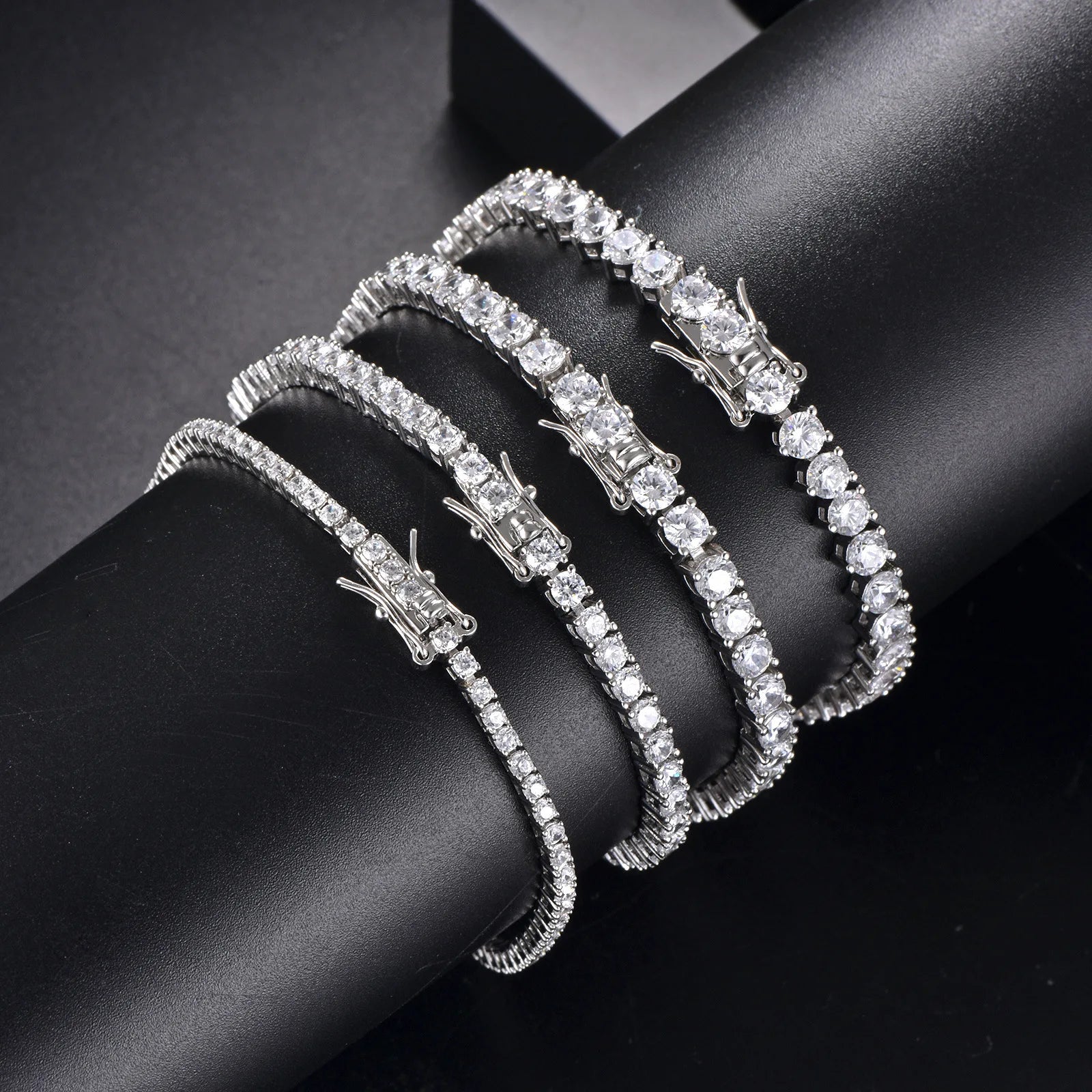 S925 Sterling Silver High Quality Fashionable  D Color VVS1 Full Moissanite Tennis Bracelet for Women Wedding Engagement Jewelry