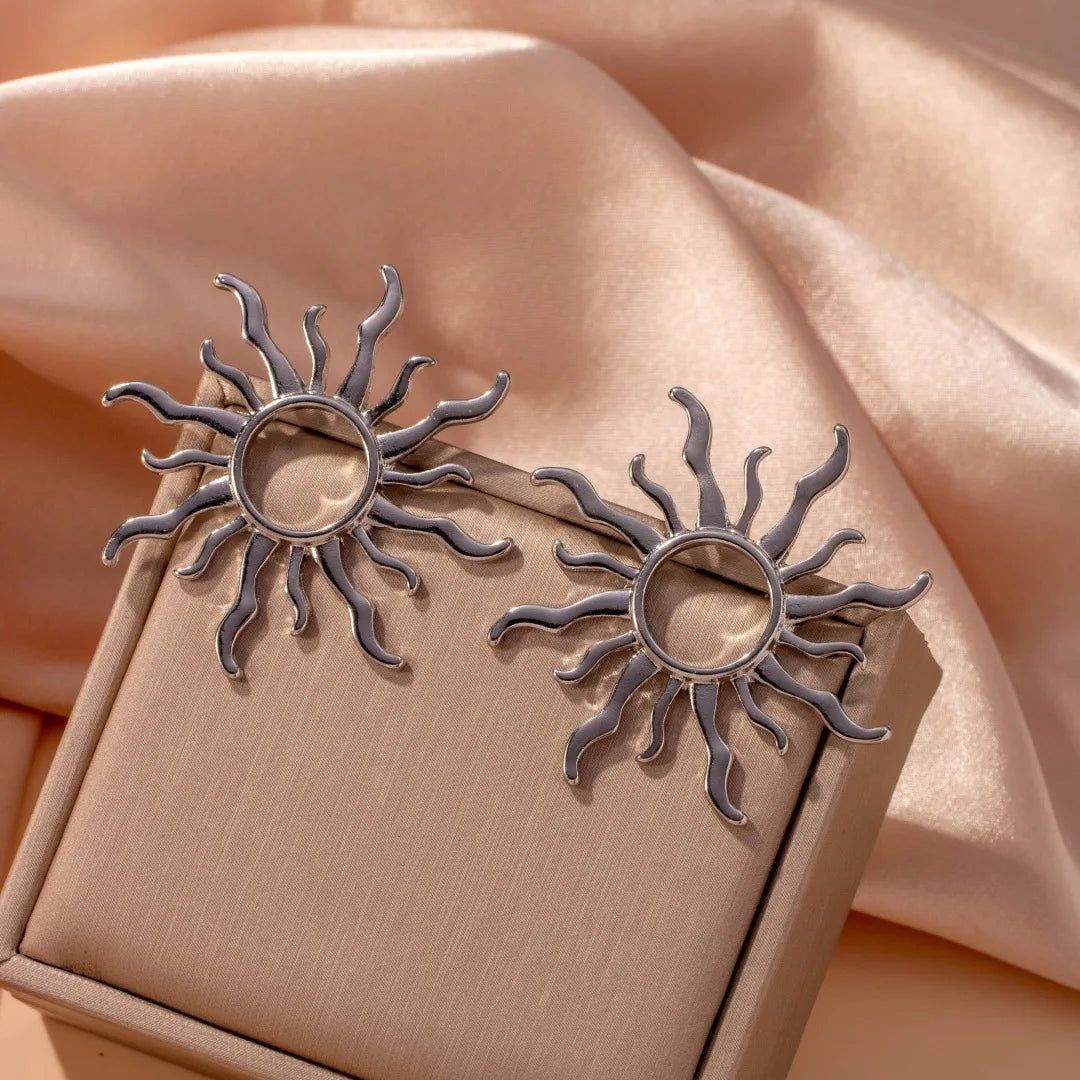 1Pair Fashion Temperament Elegant Sun Flower Stud Earrings For Women Girls Versatile Earring Jewelry Accessories Gifts
