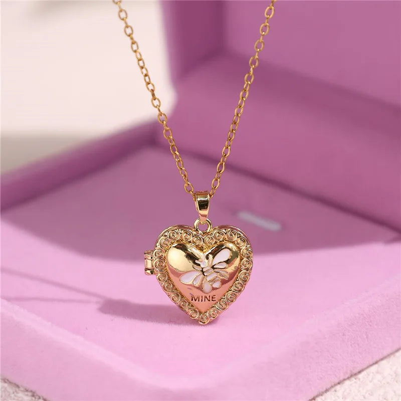 HangZhi Enamel Romantic Pink White Pearl Flower Oval Photo Frame Locket Necklace Vintage Keepsake Jewelry Gift for Women