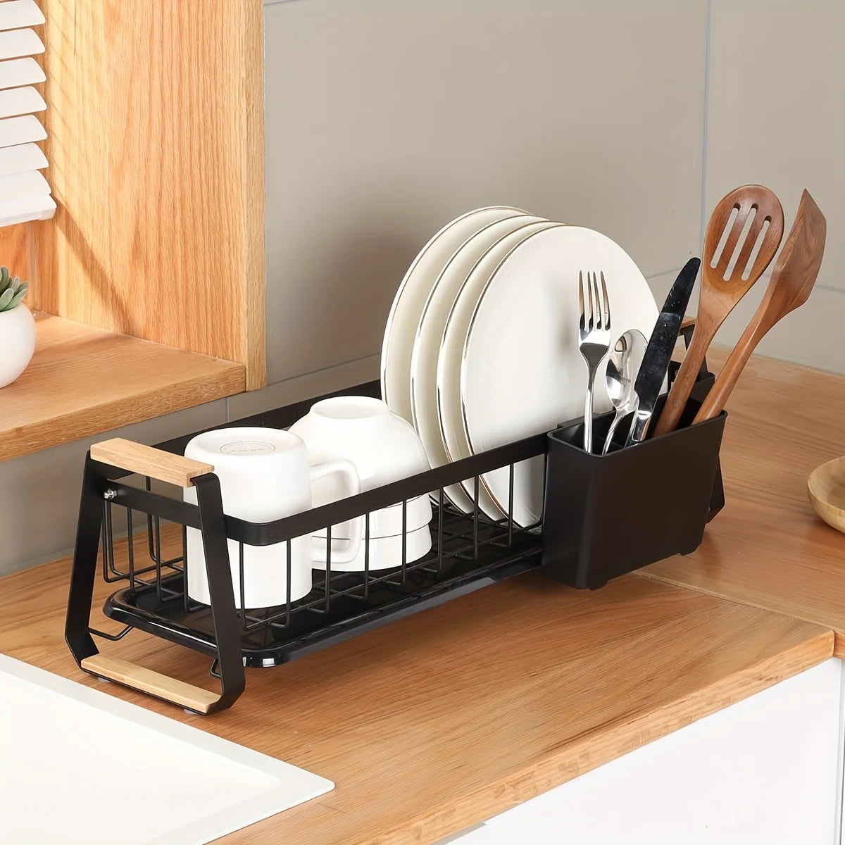 Kitchen Counter Dish Rack, Dish Drainer, Dish Drying Rack with Drainboard And Detachable Utensil Holder, Narrow Design, for Kitc