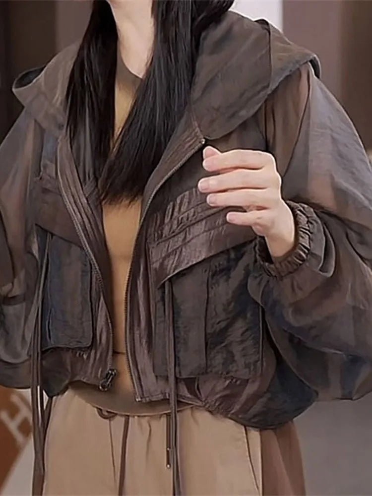 Design Pocket Sunscreen Jacket Women 2025 Summer Fashion Breathable Sun Protection Coat Loose Large Size Hooded Short Jacket