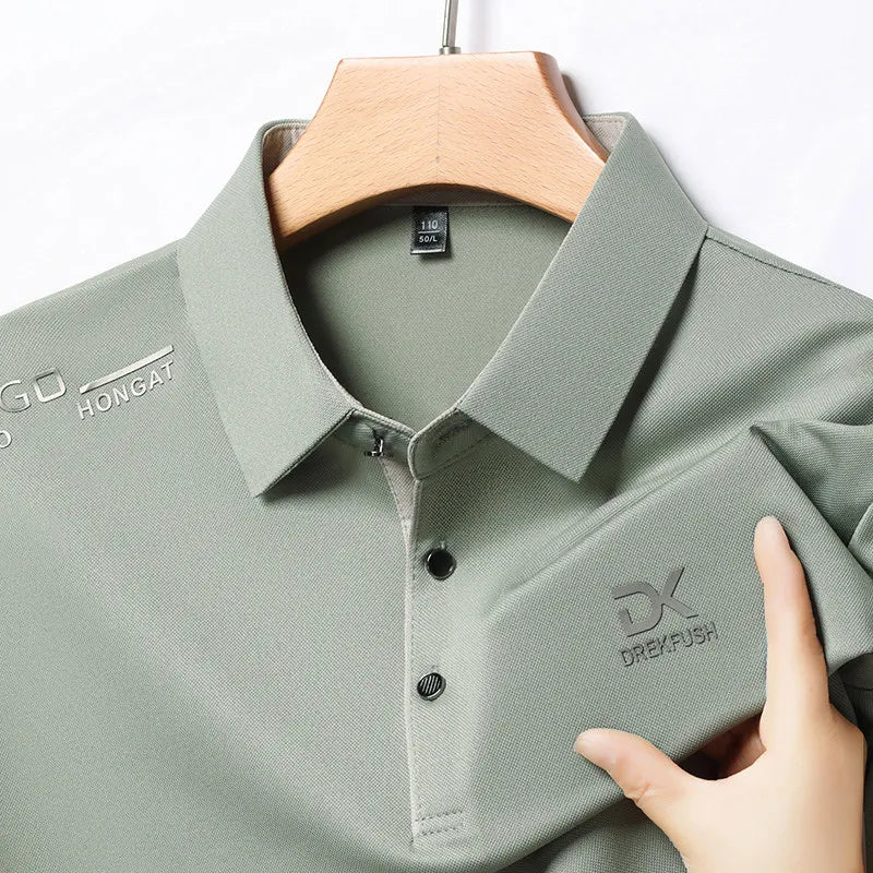 New Men's Business Casual Short Sleeved Shirt with Badge Solid Color Polo Shirt Fashionable Breathable Comfortable Versatile Top