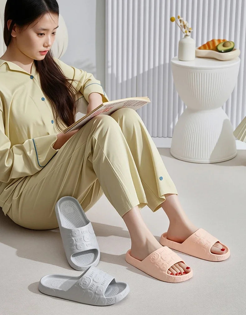 Couple Printting Cute Bear Women Slippers Summer Indoor Soft Cartoon Sandals Bathroom Anti-slip Outdoor Comfy Men Leisure Shoes