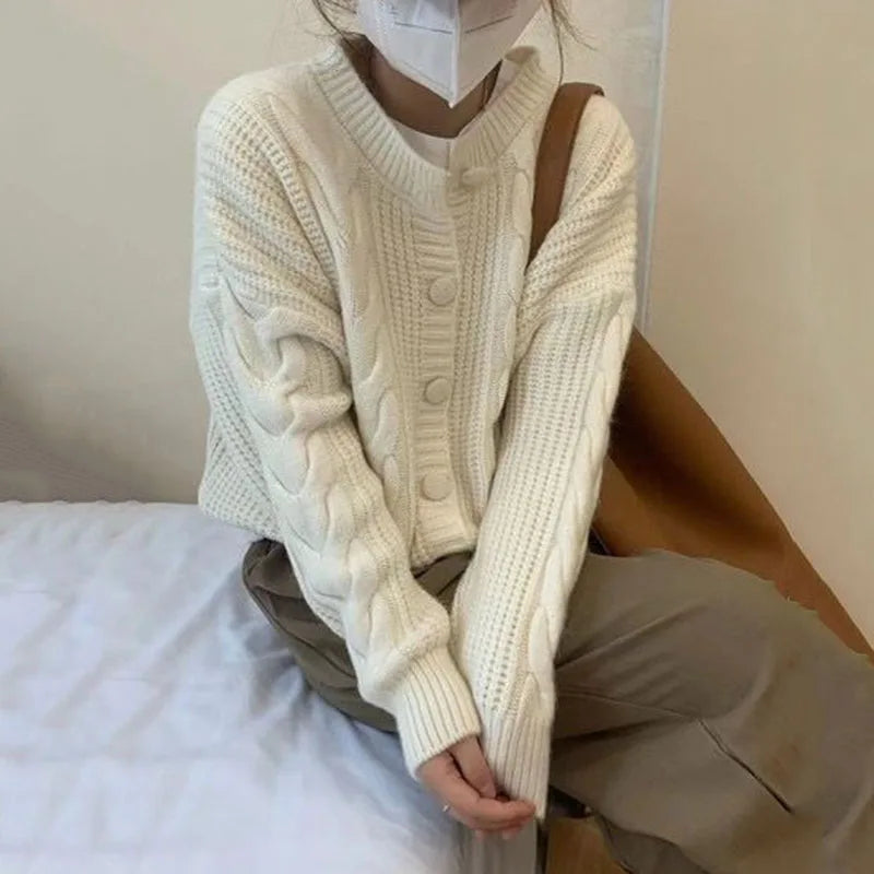 Autumn Twist Knitted Cardigan Womem Winter Thicken Warm O Neck Sweater Jacket Female Solid Button Up Long Sleeve Crop Knitwear