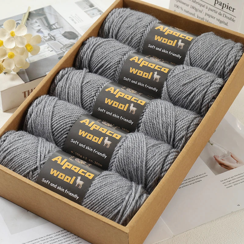 500g Alpaca Wool 245 Chunky Knitting Yarn Multi-Color Autumn and Winter Fashionable Gift for Men and Women DIY Knitting Material Kit for Warm Sweaters, Coats, Scarves, Hats, Gloves, Leg Warmers, Knee Pads Yarn Balls 5Pcs/Pack
